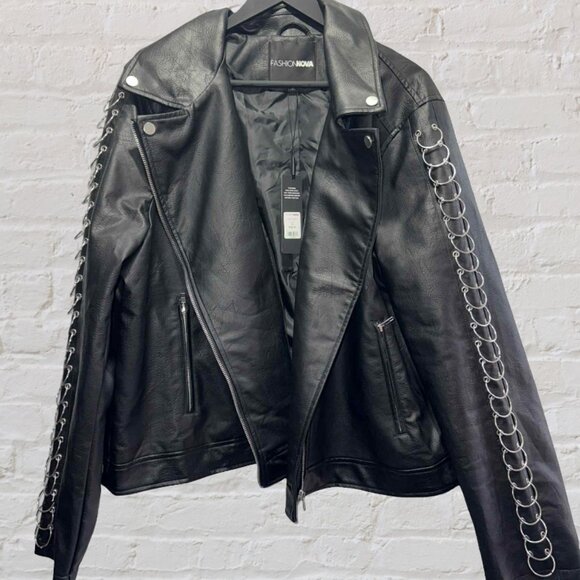3X Fashion Nova Black Leather Jacket with Metal Ringlets Accents NWT - Picture 3 of 9